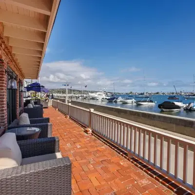 608 S Bayfront