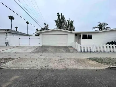 Gallery image of Pacific Beach Family House with Backyard AC Garage and Fast Fiber Internet in San Diego