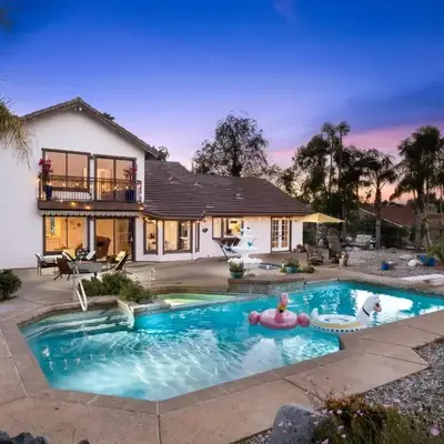 Sun&Star Studded Central Luxury with Hottub