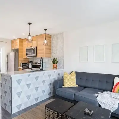 Casa Nova - Central San Diego FREE parking