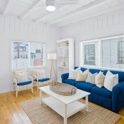 Newport Beach Cottage B