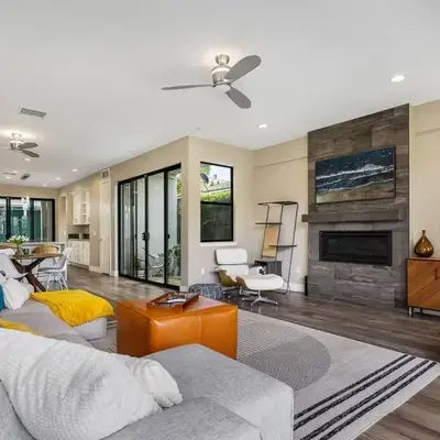 Bright Designer Oasis - Block from Bay - Roof Deck