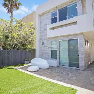 Haines Luxury Dream Home - Bay Views