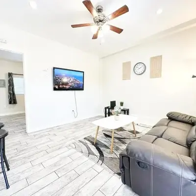 Modern Retreat Just Outside The City