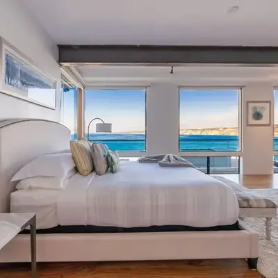 Oceanfront Studio in Heart of La Jolla Cove