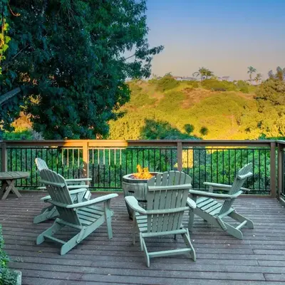 Cozy Getaway. Fire Pit and Endless Views! 5 Beds