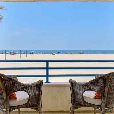 Multi Level Oceanfront Home With Oceanviews and Private Patio on the Sand