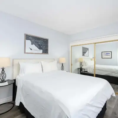 1 Bedroom Apartment in the back of our Oceanfront Home