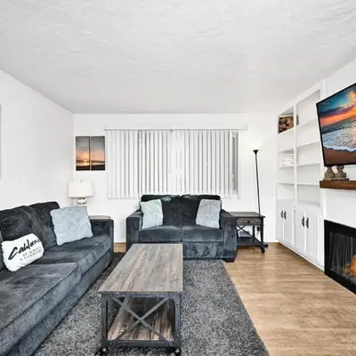 Charming 1-Bedroom Home on 29th Street