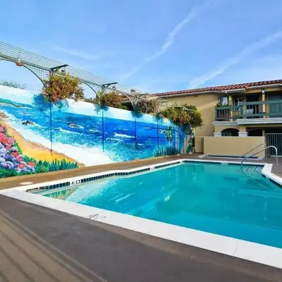 Laguna Brisas - A Beach Hotel