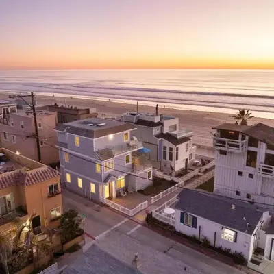 The Mission Beach VIP- 3 Decks