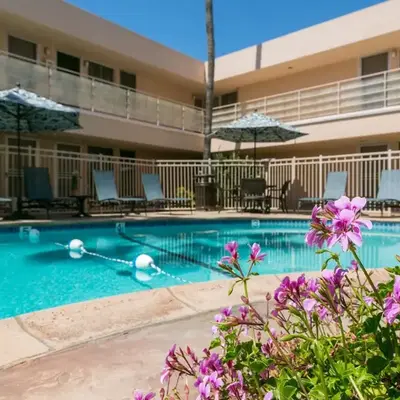 La Jolla Riviera Inn
