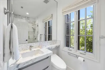Gallery image of @ Marbella Lane - 4BR Mediterranean-style Home in Newport Beach