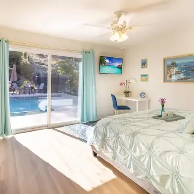 Stunning 4 Bedroom 1 Level- Pool