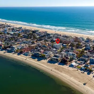 Prime Mission Beach Getaway