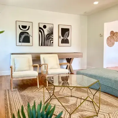 Modern Boho Oasis - Fast Wifi & Shuffleboard!