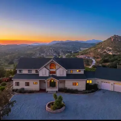 Sunset-Ridge
