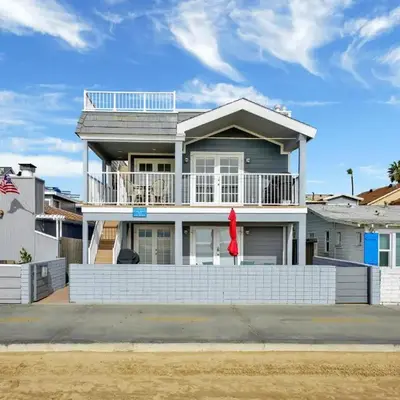 1404 W Oceanfront C