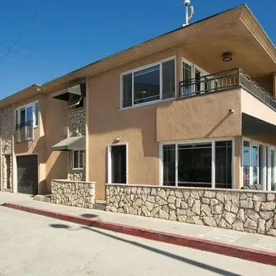 2314 W Oceanfront A & B