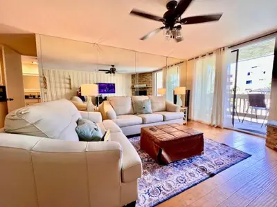 Gallery image of Northcoast Village ocean views in Oceanside