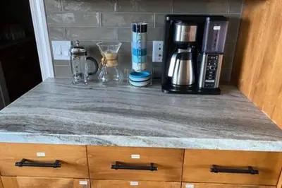 a counter top with a coffee maker and a coffeemaker at Lakeside Hilltop Retreat with Amazing Pool and Spa in Lakeside