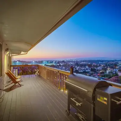 Red Hawk Coastal Estate