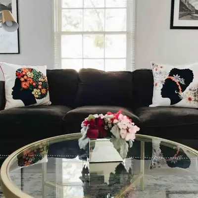 The Downtown Blue Bungalow Escape