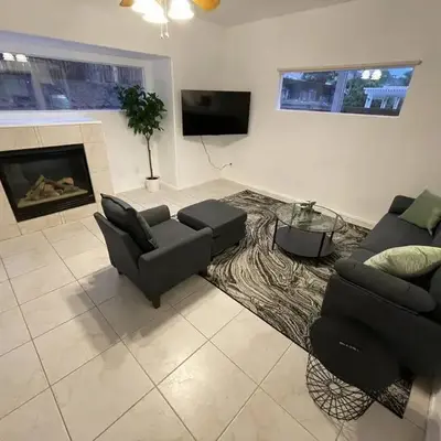 Cozy Pet-Friendly Residence