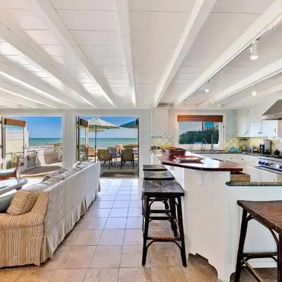 Tommy Bahama Beach Rd I