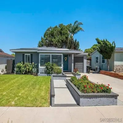 a house with a yard with a house with a garden at The Cozy Ranch Retreat in San Diego