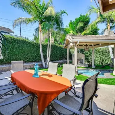 13 Mi to Downtown San Diego Quiet Home with Spa!