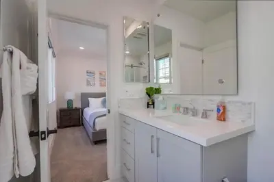 Gallery image of Newer Construction Beauty Steps to Mission Beach and Bay in San Diego