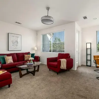 Redecorated - Serene- Legoland- Family-Friendly