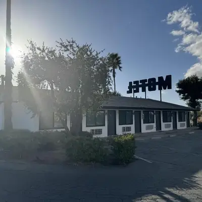 Sun Leisure Motel