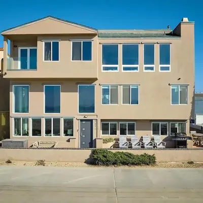 Ocean Front Walk