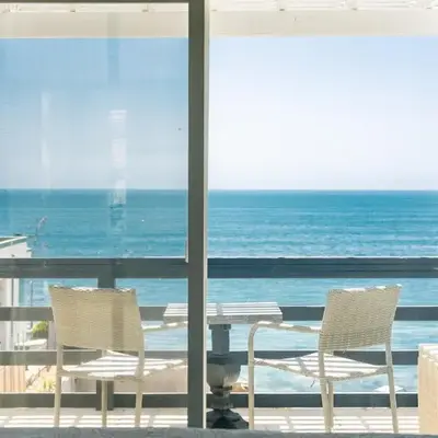 Laguna Cove Hotel