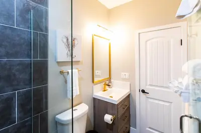 Gallery image of Stylish-Studio-Walker's-Paradise-WiFi-AC in San Diego