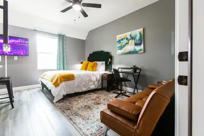 Gallery image of Stylish-Studio-Walker's-Paradise-WiFi-AC in San Diego