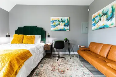 Gallery image of Stylish-Studio-Walker's-Paradise-WiFi-AC in San Diego