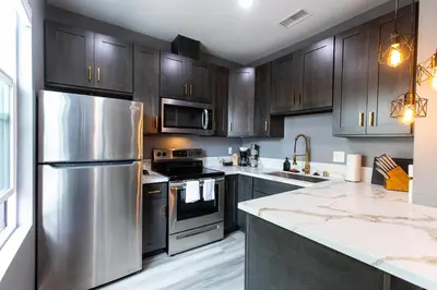 Gallery image of Walk to Restaurants, Fast WiFi, AC in San Diego