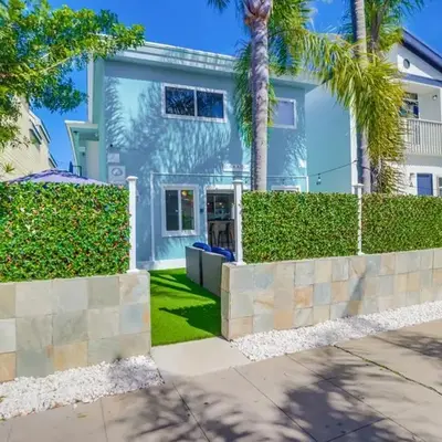 Casa Azul Lower