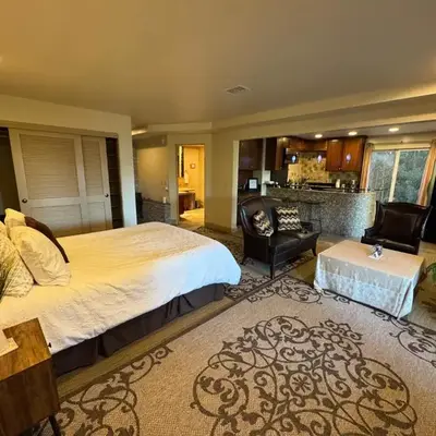 Guesthouse in Coastal Del Mar