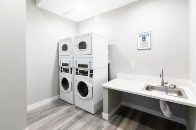 Gallery image of 2-Bedrooms-2-Balconies-Walk-2-Everything-WD in San Diego