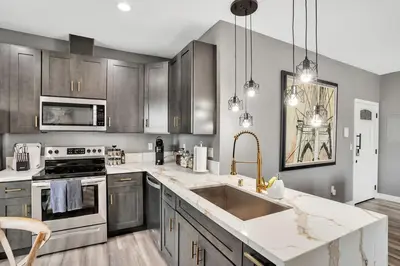 Gallery image of 2-Bedrooms-2-Balconies-Walk-2-Everything-WD in San Diego