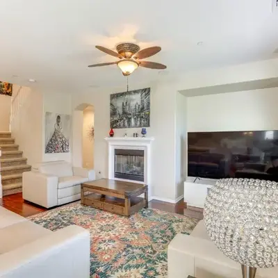 14 Mi to Old Town Temecula Luxe Fallbrook Home!