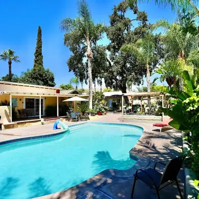 La Casita Poolside Retreat