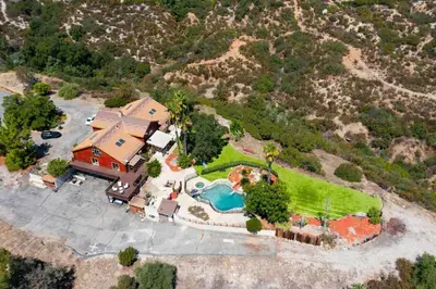 an aerial view of a house with a swimming pool at San Diego Getaway, Views Pool Hot Tub & Game Room in Valley Center
