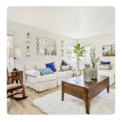 Ritz Pointe dr
