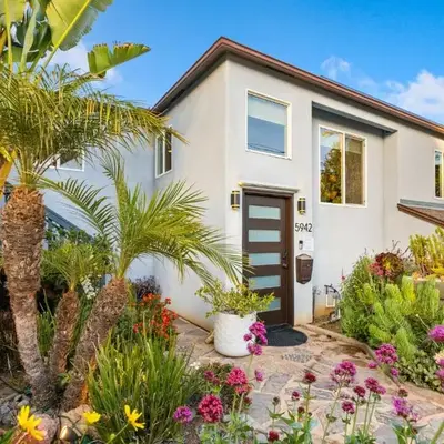 Luxurious Pool & Sauna Home with Beautiful Gardens