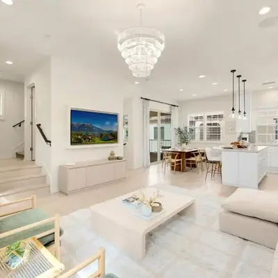 Grand Luxury 4BD Estate in Irvine